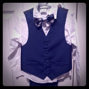 Van Heusen 4T boys three piece suit